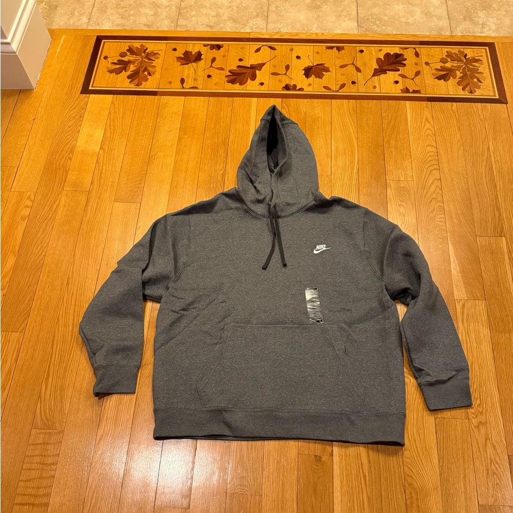 NIKE men’s Sportswear Club Fleece Hoodie - Picture 6 of 13